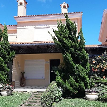 Acolhedora casa de praia em condomínio fechado à beira mar Xangri-la Exterior foto